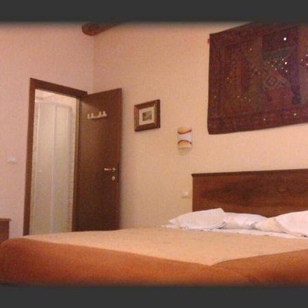 Ca Tron Apartment Next To Rialto Bridge Βενετία Εξωτερικό φωτογραφία
